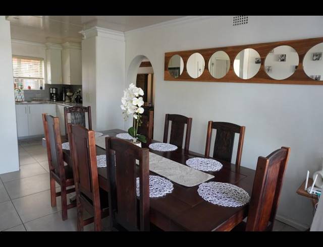 3 BEDROOM HOUSE FOR SALE IN PROTEA HEIGHTS